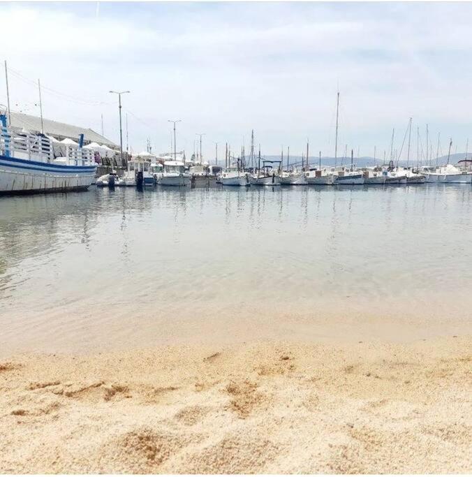 Gran Piso En Puerto Deportivo Marina Palamos Ideal Familias Exterior photo