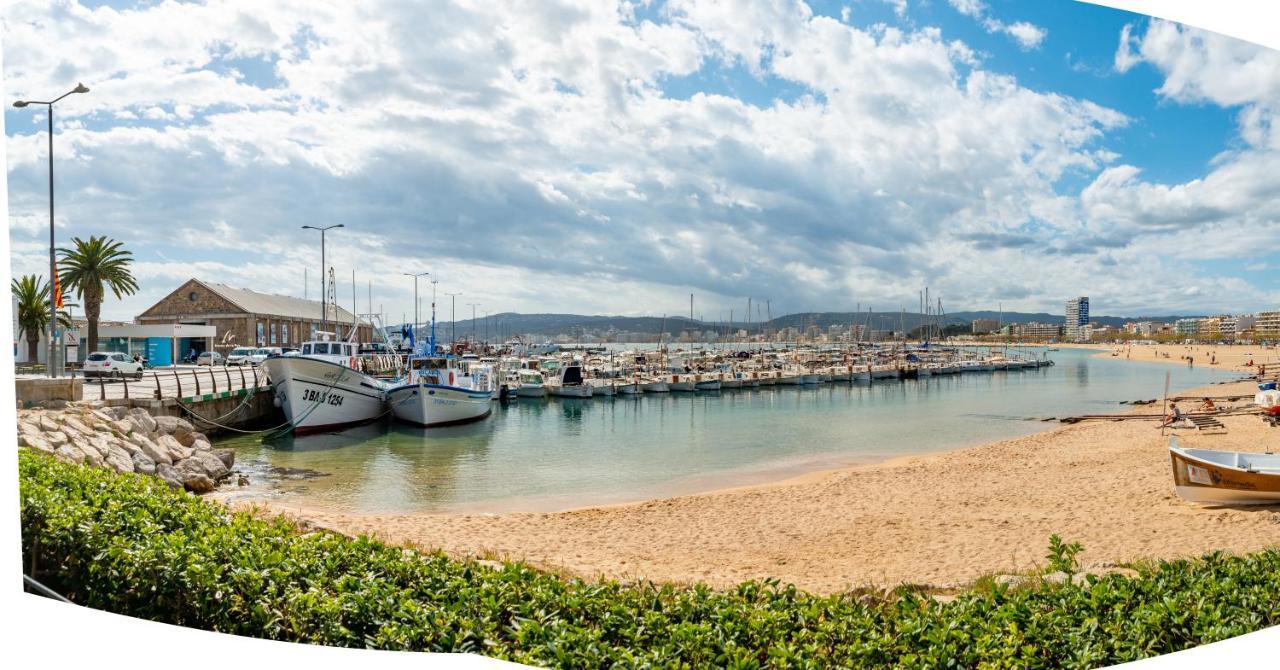 Gran Piso En Puerto Deportivo Marina Palamos Ideal Familias Exterior photo